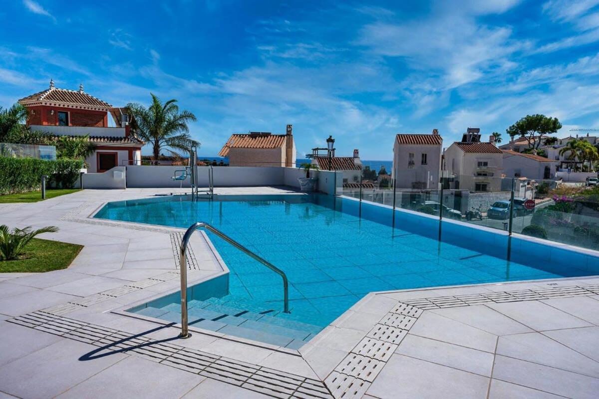 Appartamento Royal Palm Nerja Esterno foto